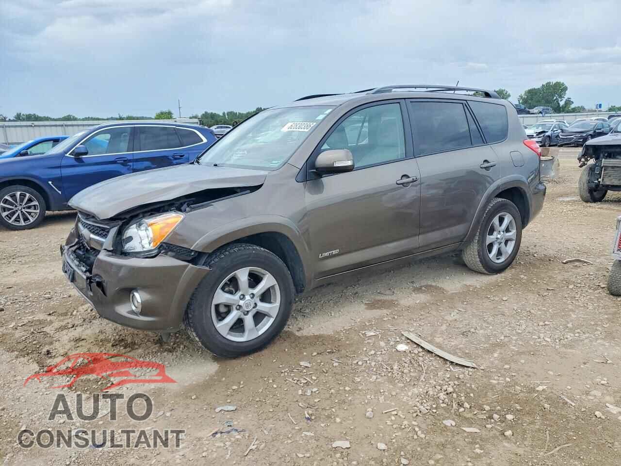 TOYOTA RAV4 2012 - 2T3DF4DV3CW250054