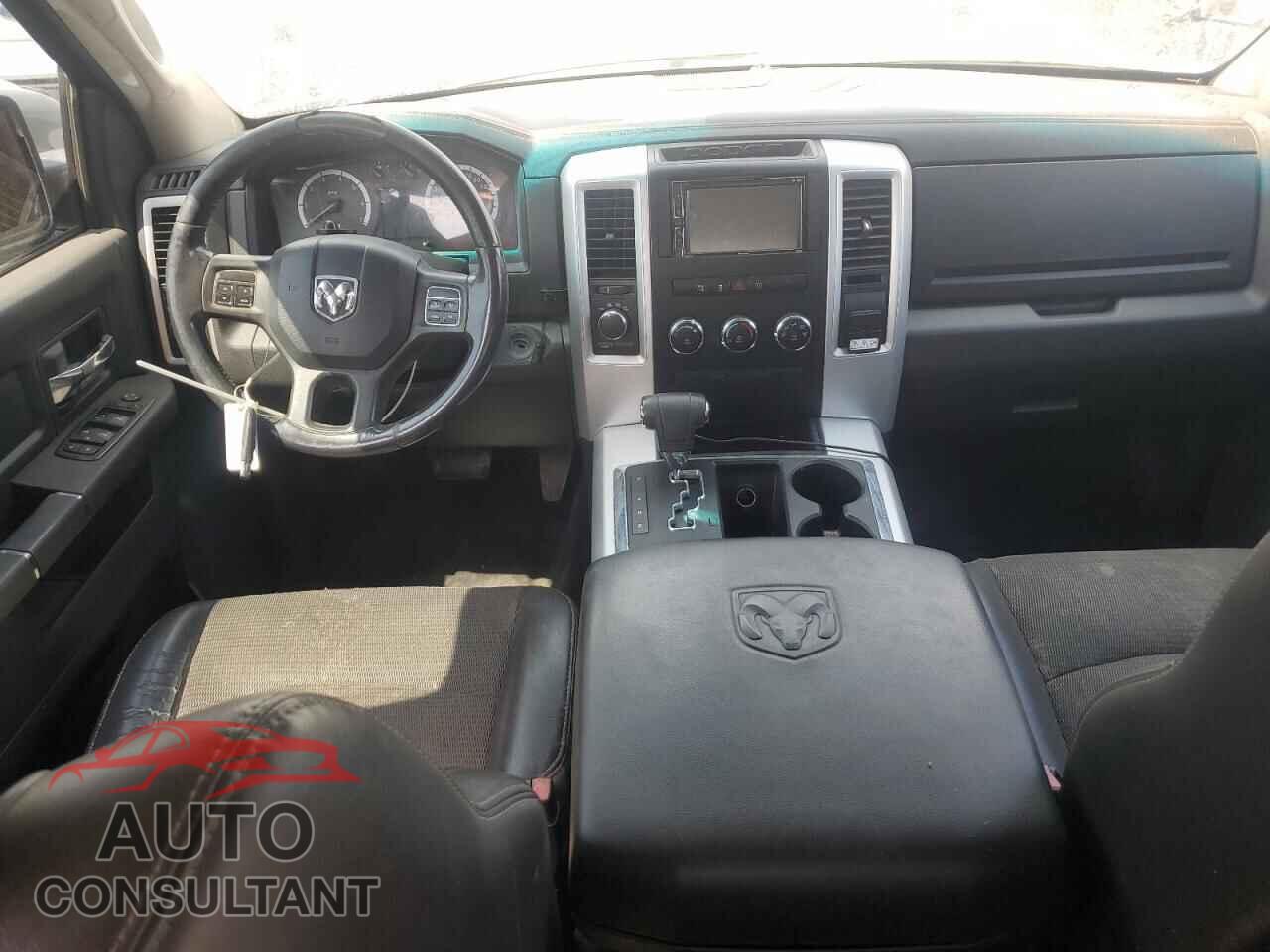 DODGE RAM 1500 2012 - 1C6RD7MT4CS106041