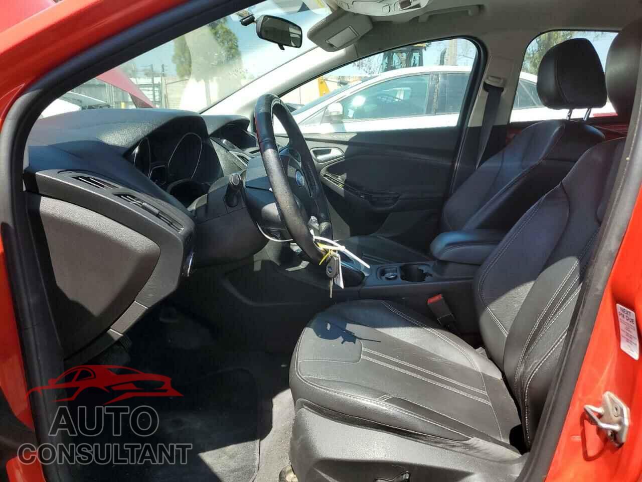 FORD FOCUS 2013 - 1FADP3K29DL342425