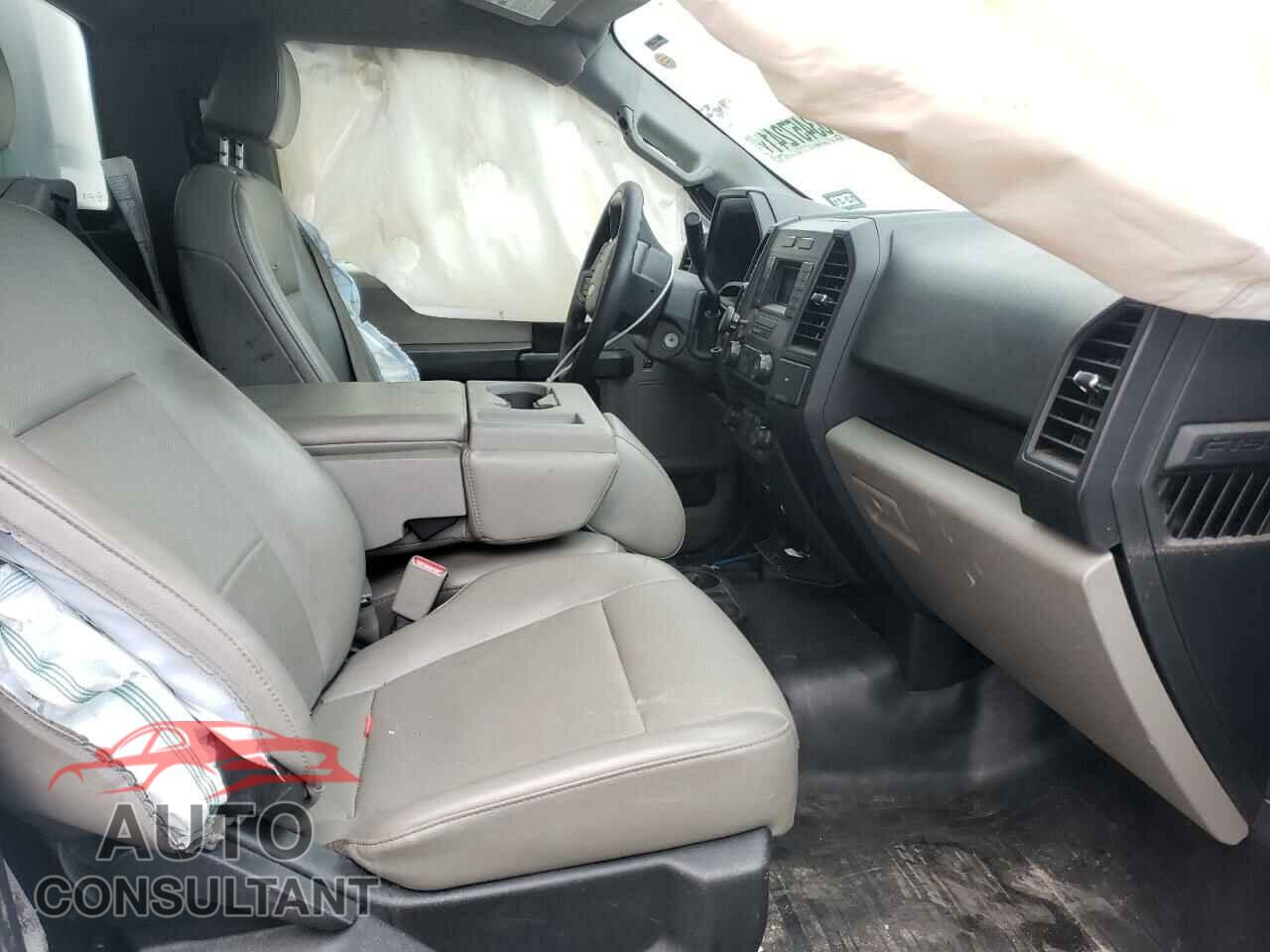 FORD F150 2017 - 1FTMF1C86HKD92831