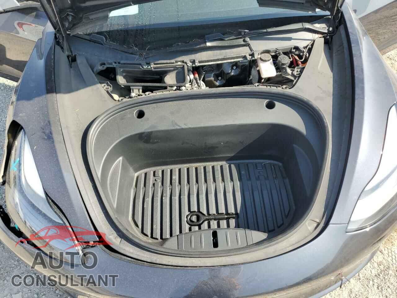 TESLA MODEL 3 2021 - 5YJ3E1EB0MF005205