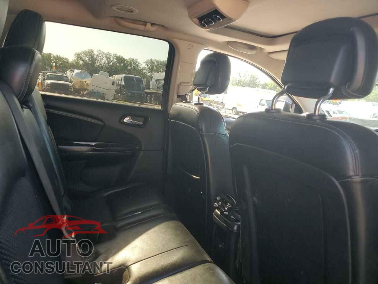 DODGE JOURNEY 2015 - 3C4PDCGG3FT631439