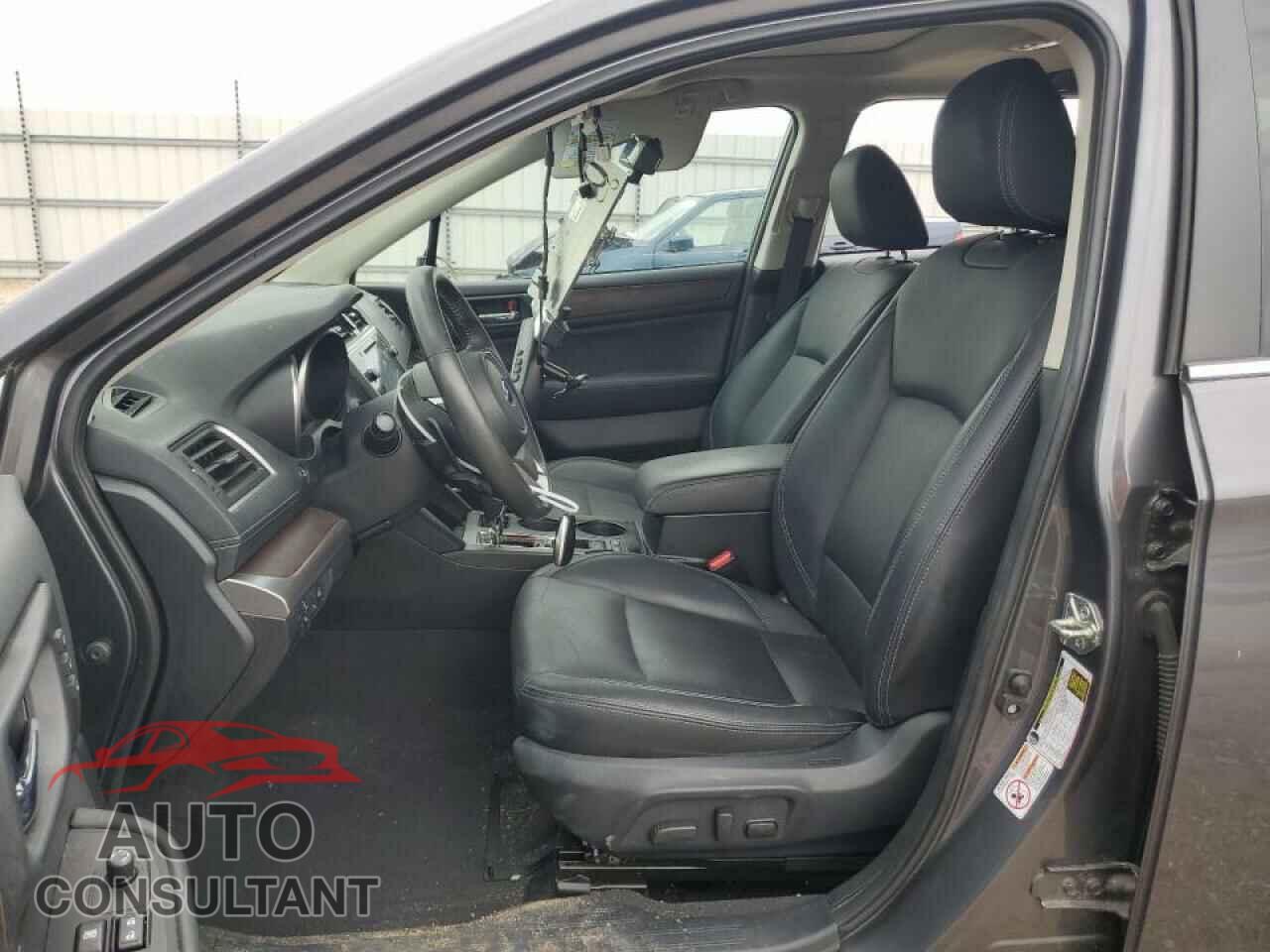SUBARU OUTBACK 2018 - 4S4BSENC0J3390791