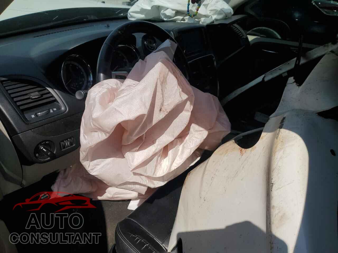 DODGE CARAVAN 2012 - 2C4RDGDG8CR200940