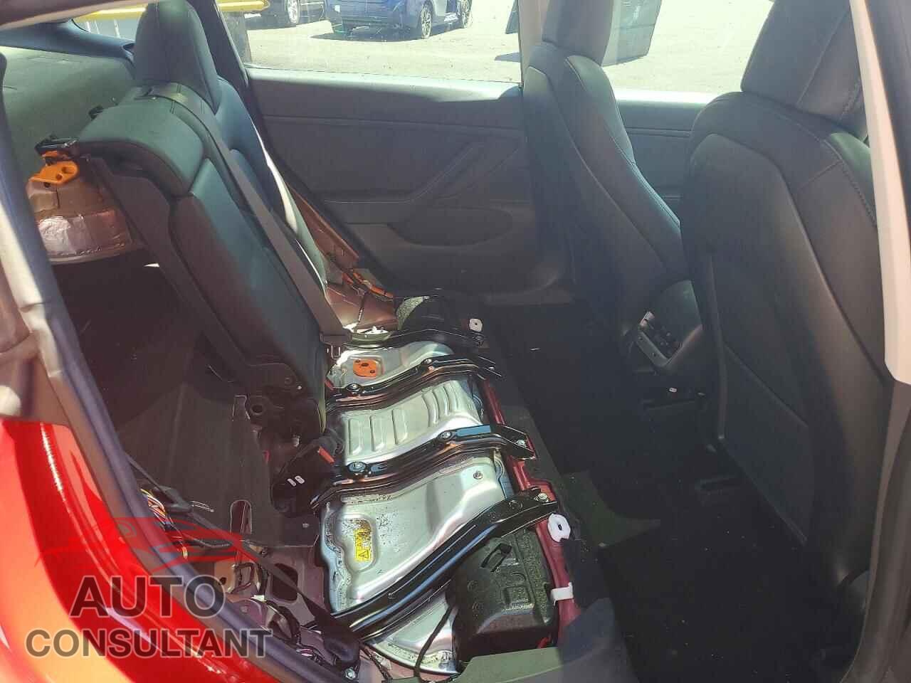 TESLA MODEL 3 2018 - 5YJ3E1EB3JF084932