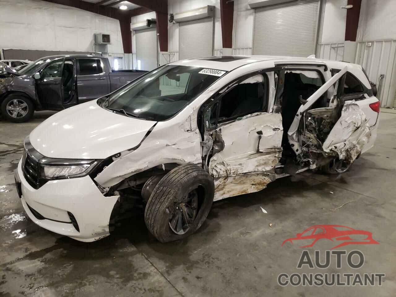 HONDA ODYSSEY 2023 - 5FNRL6H93PB049757