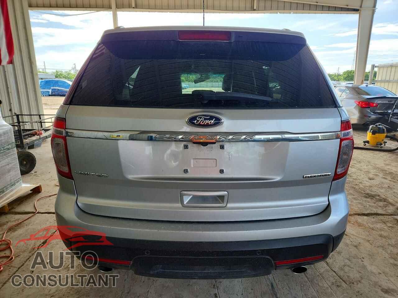 FORD EXPLORER 2013 - 1FM5K7F85DGB34825