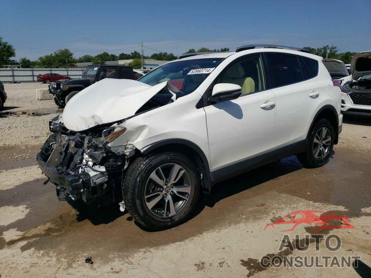 TOYOTA RAV4 2017 - JTMWFREV3HD098284