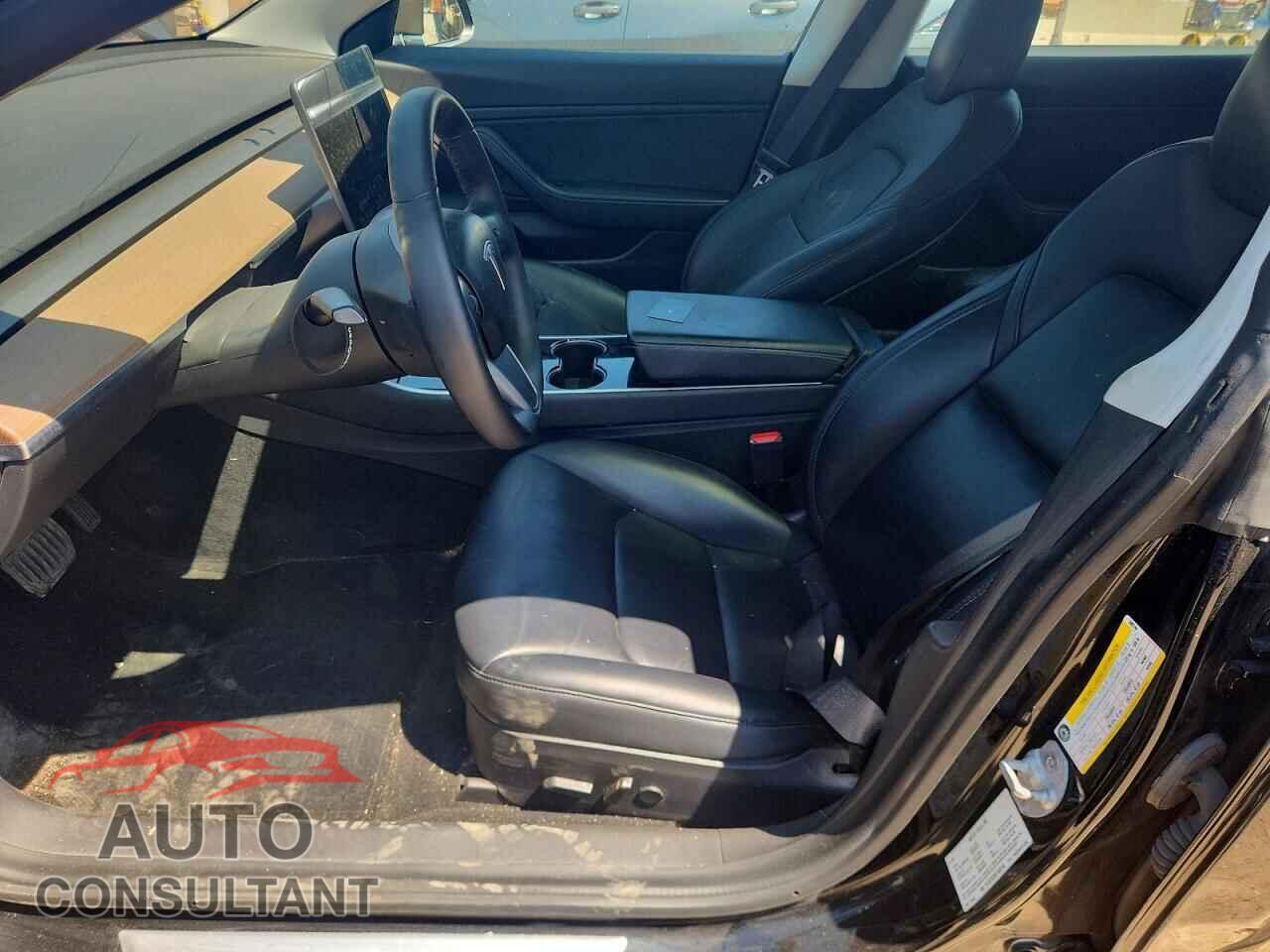 TESLA MODEL 3 2020 - 5YJ3E1EB3LF600144