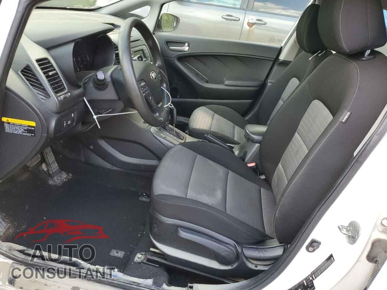 KIA FORTE 2016 - KNAFX4A62G5512840