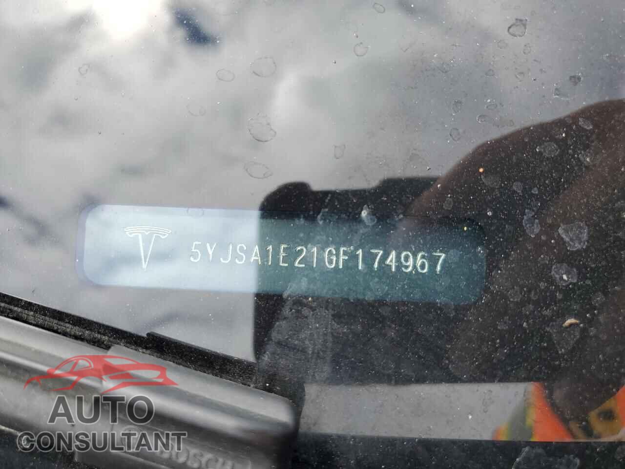 TESLA MODEL S 2016 - 5YJSA1E21GF174967