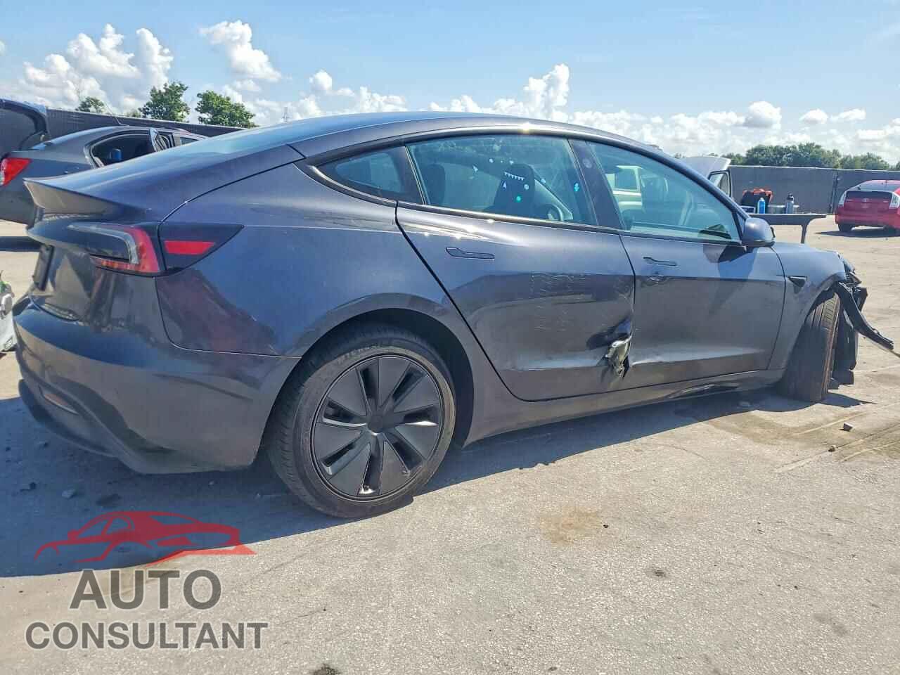 TESLA MODEL 3 2025 - 5YJ3E1EA2SF983094