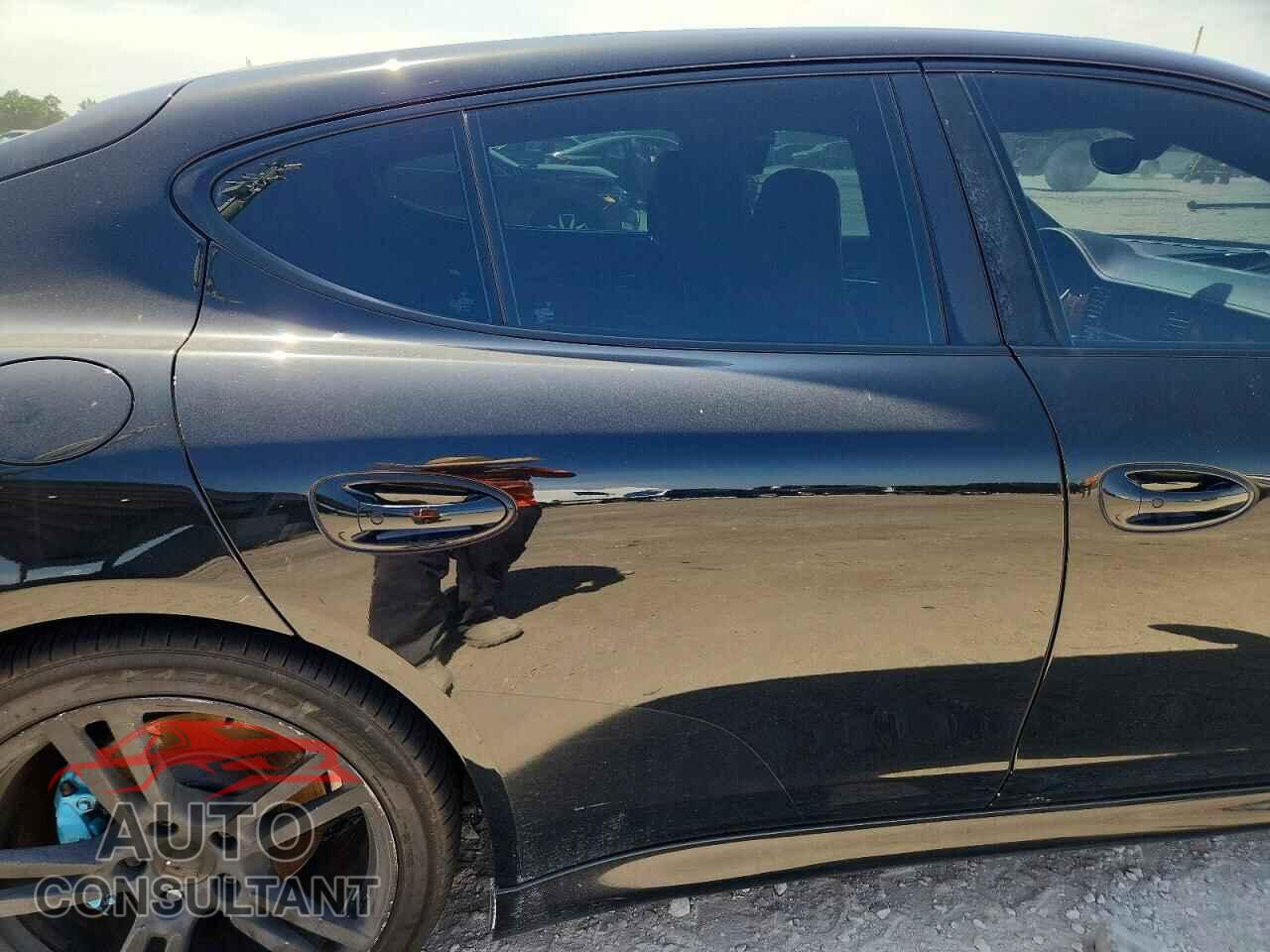 PORSCHE PANAMERA 2013 - WP0AD2A74DL045303