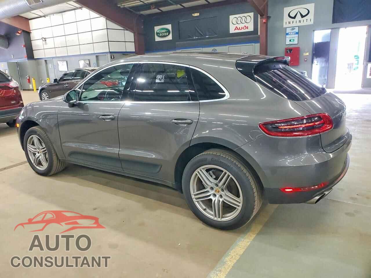 PORSCHE MACAN 2016 - WP1AB2A58GLB47520