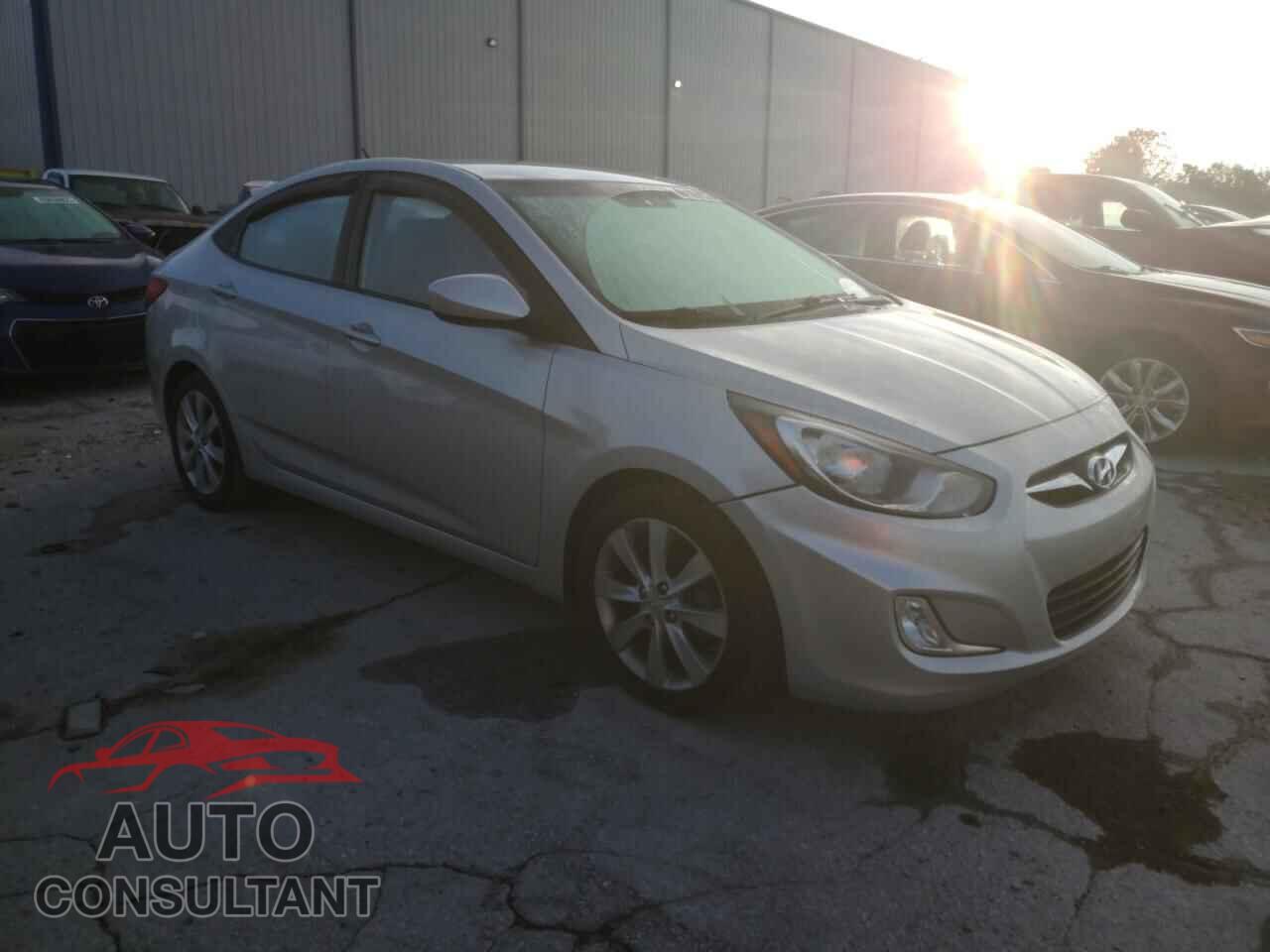 HYUNDAI ACCENT 2012 - KMHCU4AE6CU247051