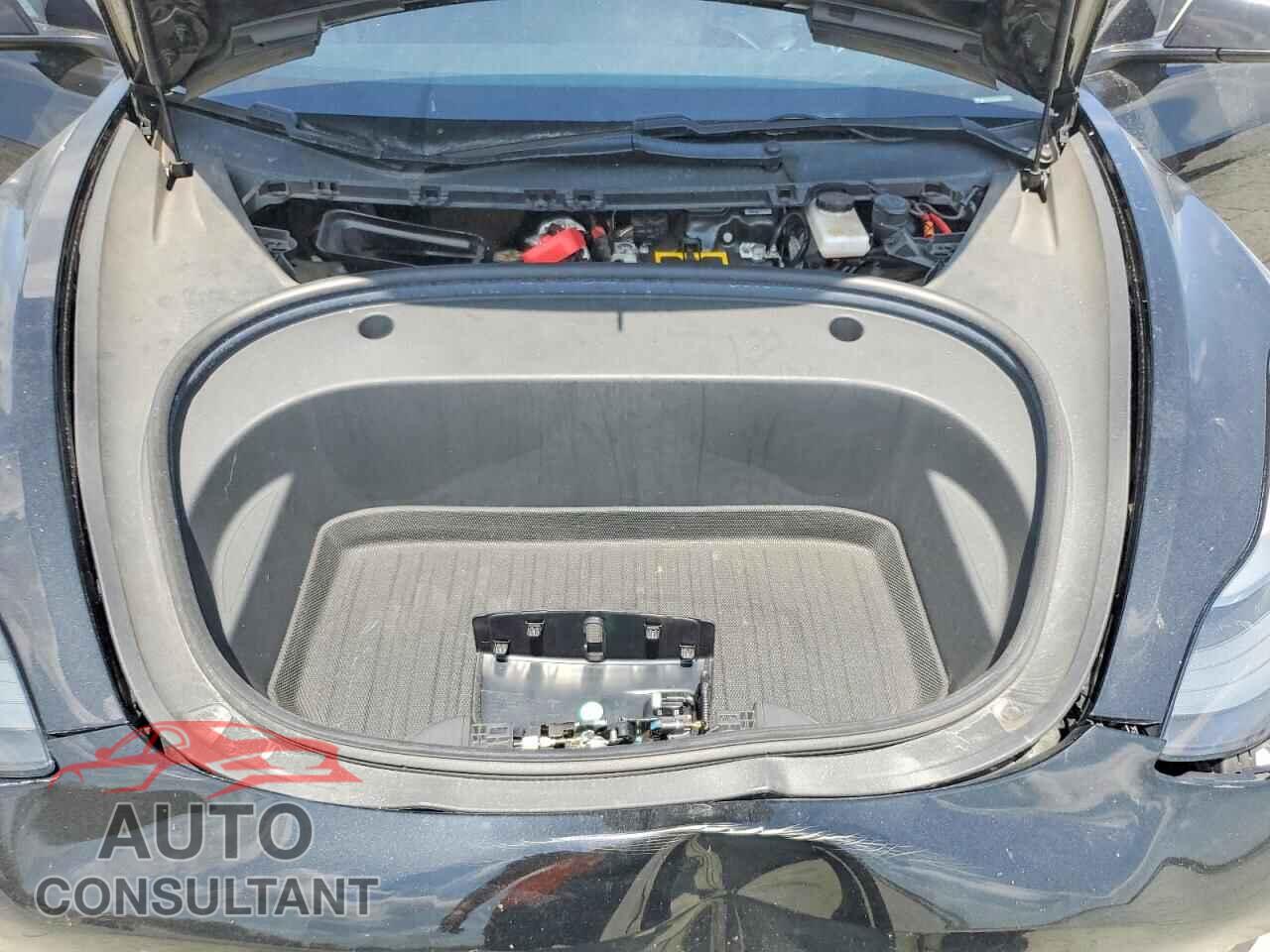 TESLA MODEL 3 2021 - 5YJ3E1EB0MF033084
