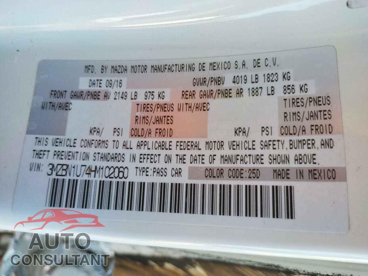 MAZDA 3 2017 - 3MZBN1U74HM102060