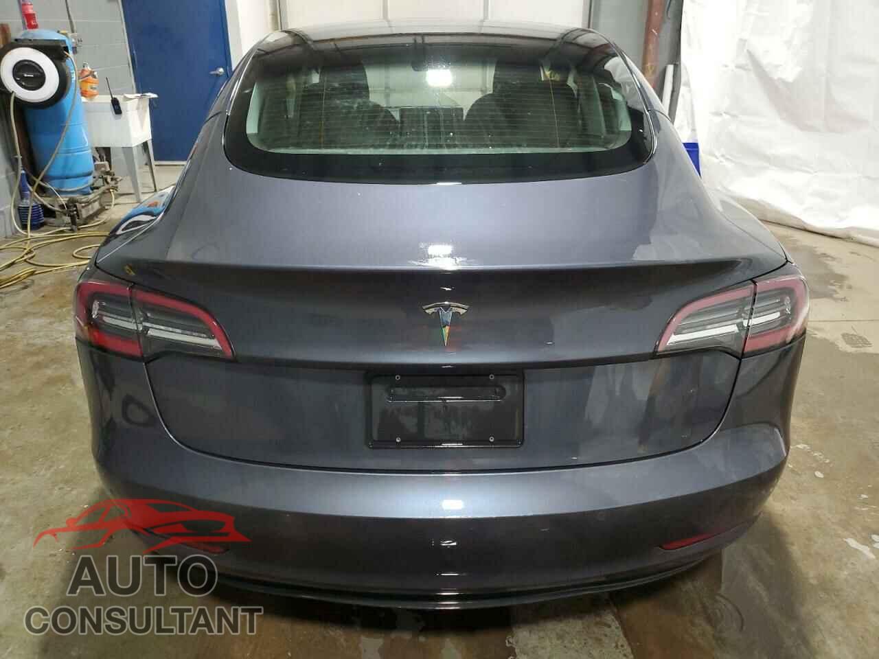 TESLA MODEL 3 2022 - 5YJ3E1EA5NF192076
