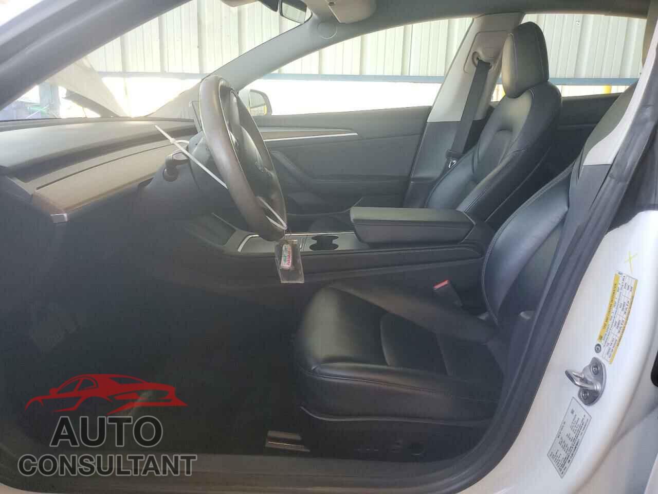 TESLA MODEL 3 2022 - 5YJ3E1EA4NF368471