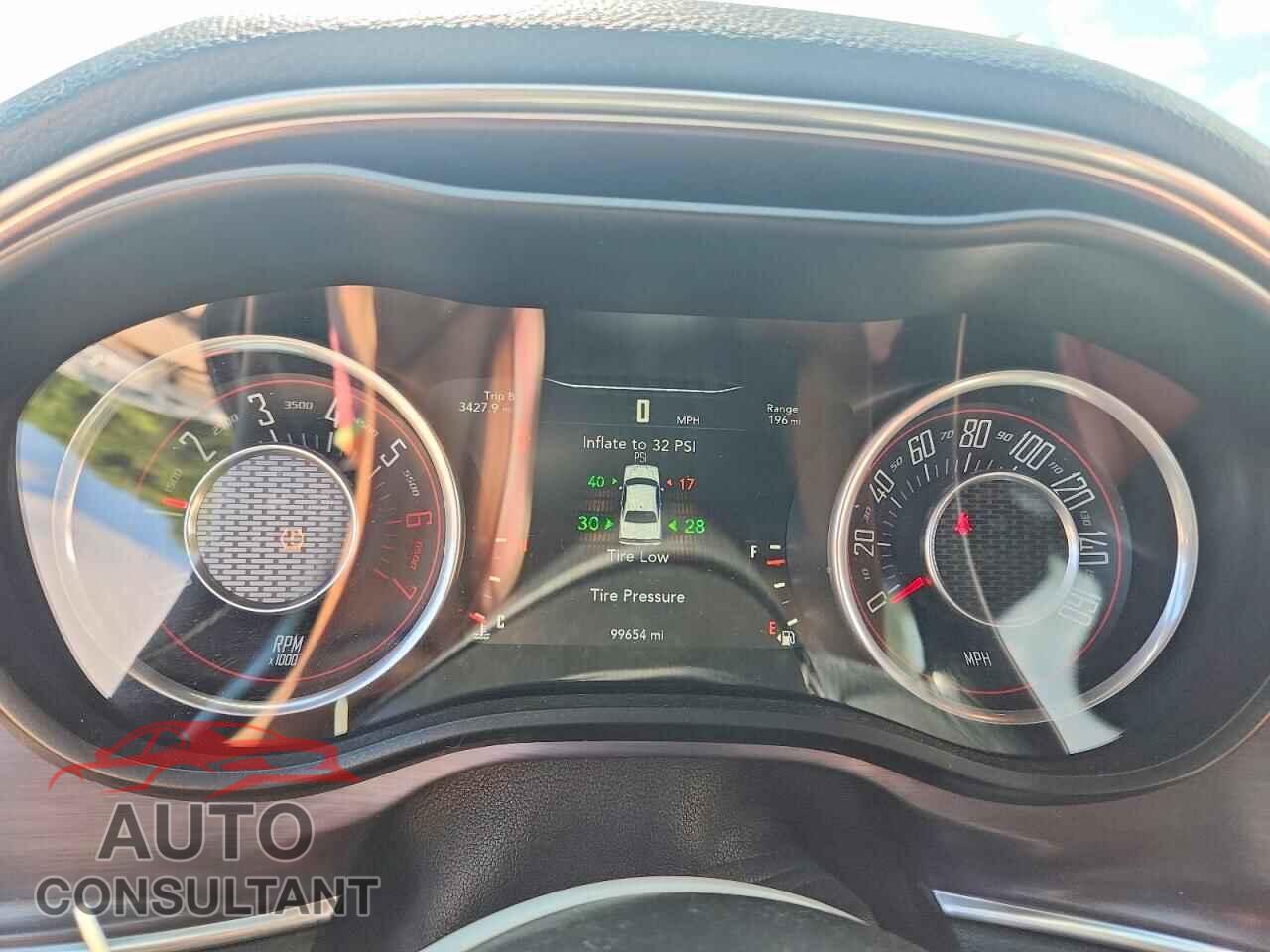 DODGE CHALLENGER 2015 - 2C3CDZBT4FH913432