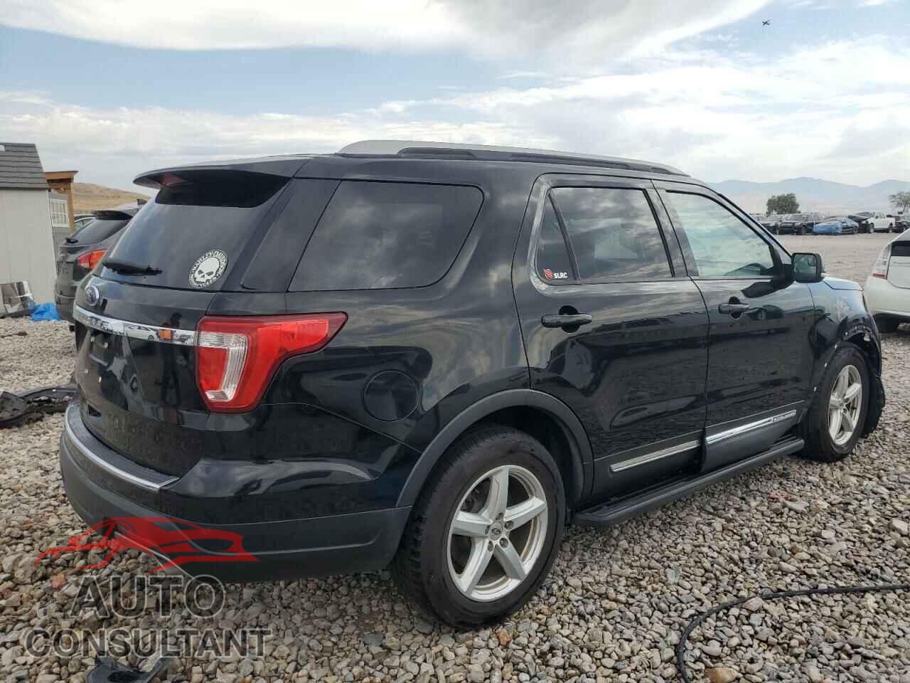 FORD EXPLORER 2018 - 1FM5K7D88JGA73761