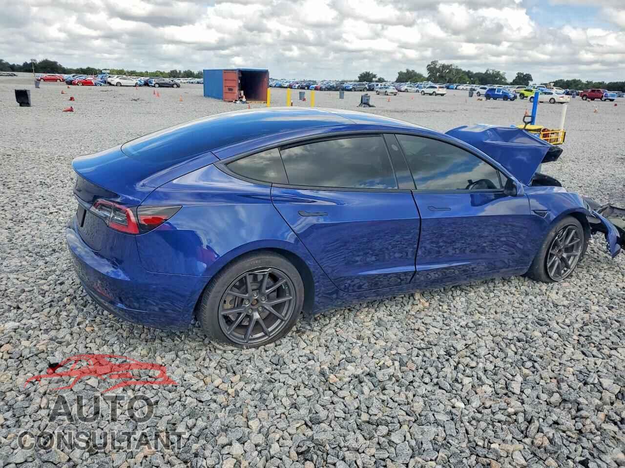 TESLA MODEL 3 2023 - 5YJ3E1EA0PF490523