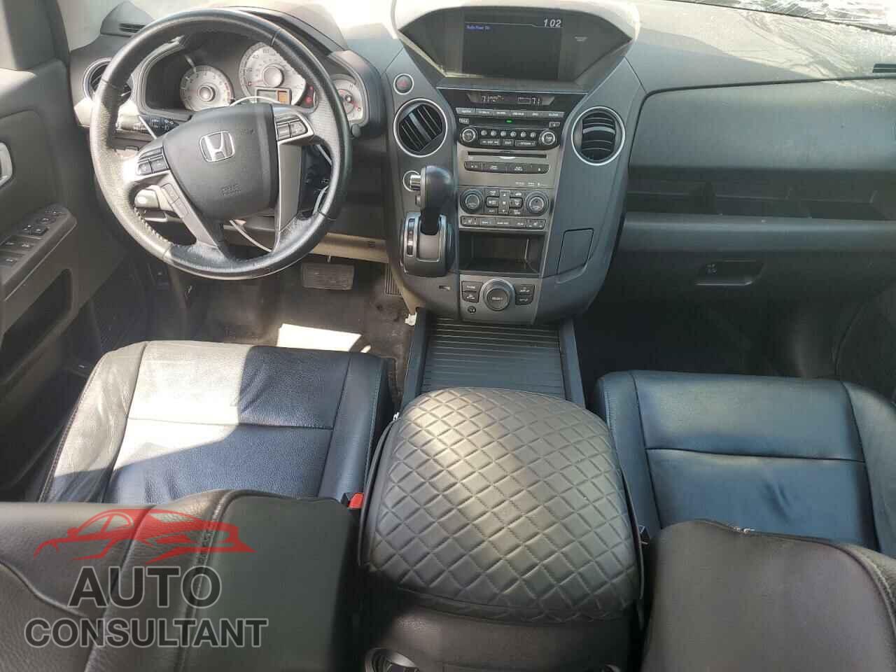HONDA PILOT 2013 - 5FNYF4H60DB084636
