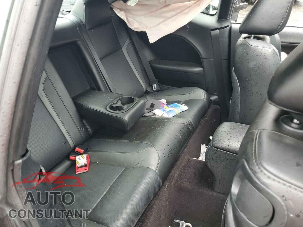 DODGE CHALLENGER 2018 - 2C3CDZAG5JH288066
