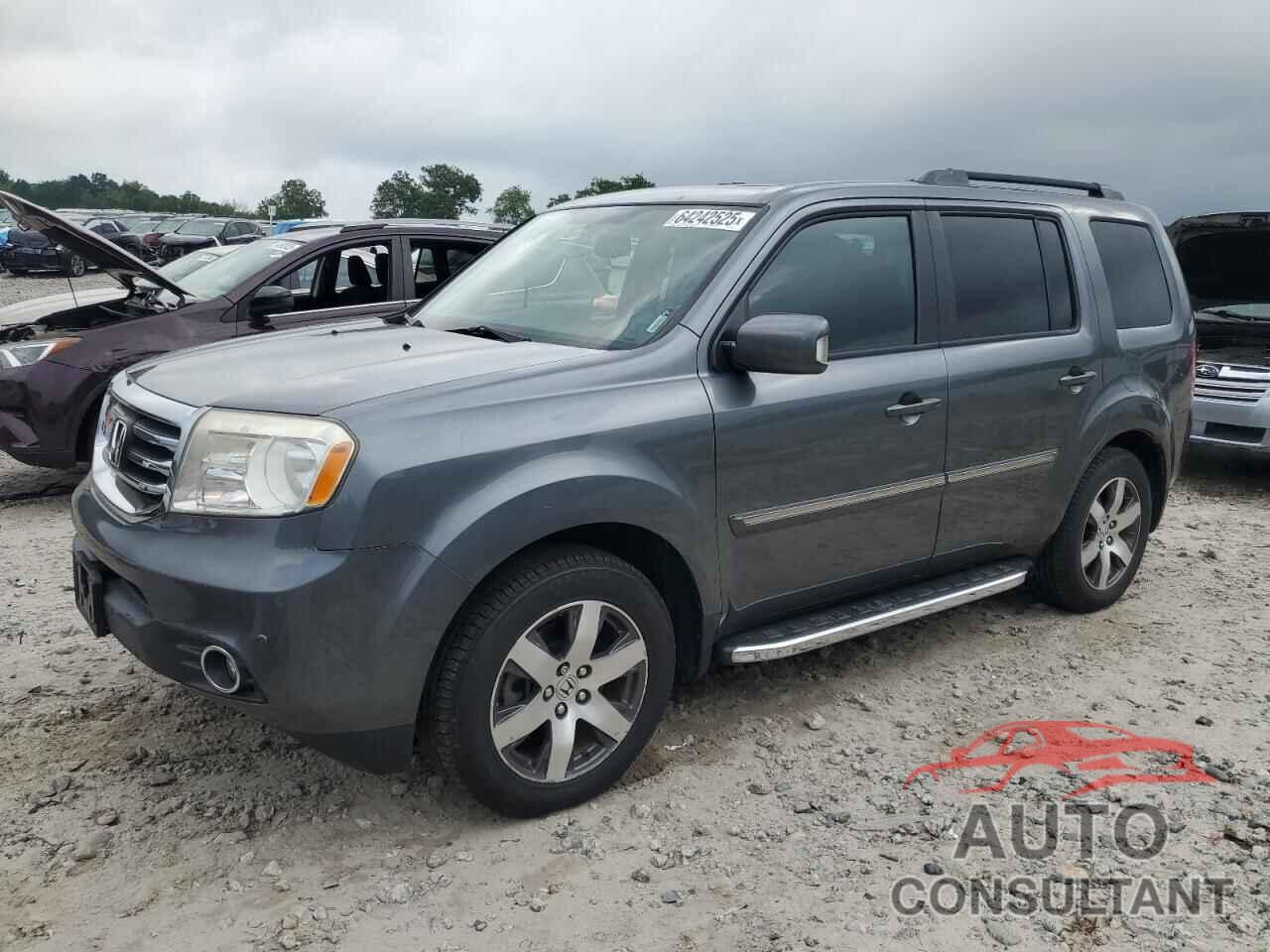 HONDA PILOT 2013 - 5FNYF4H98DB030852