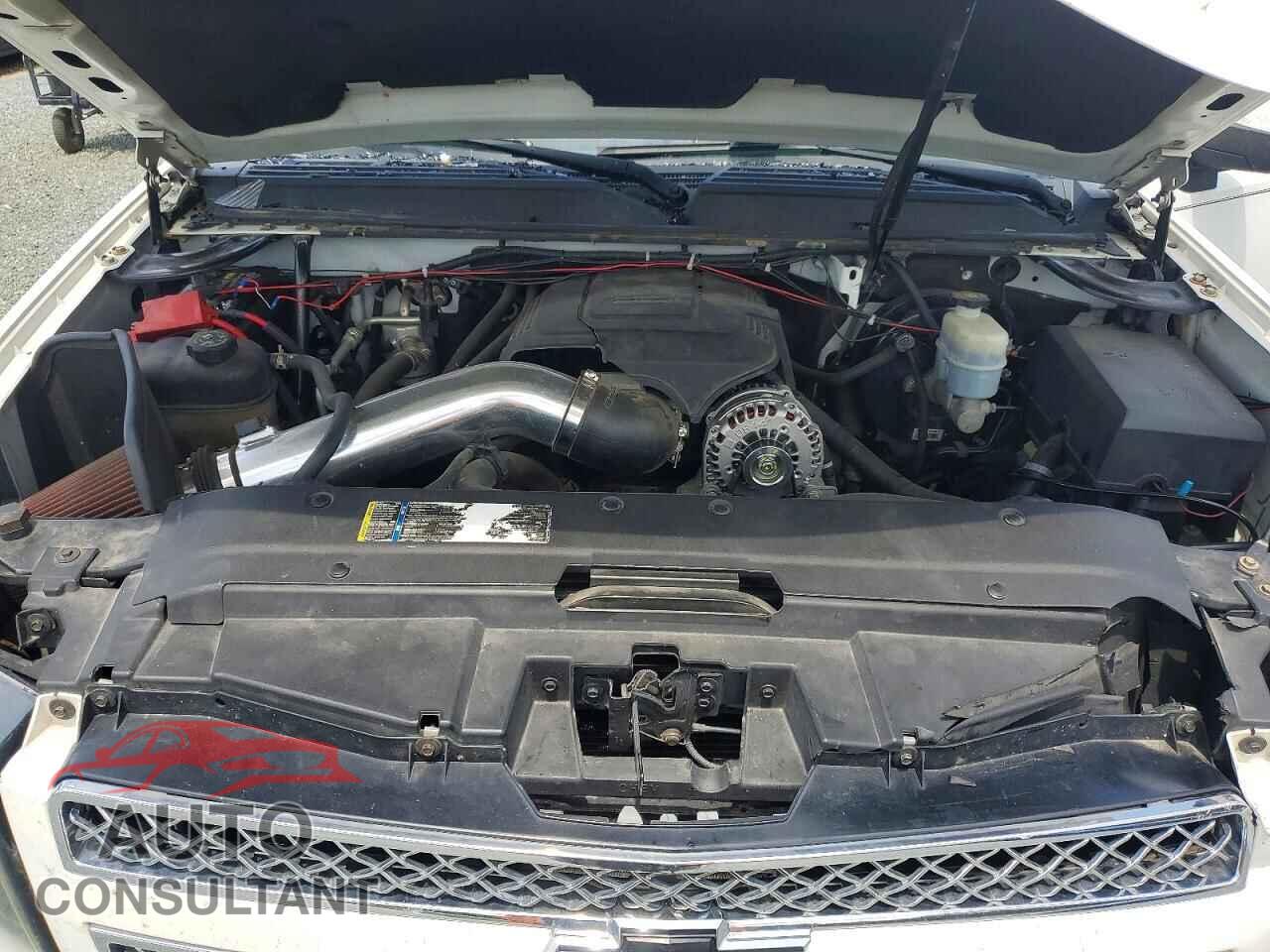 CHEVROLET AVALANCHE 2010 - 3GNVKFE04AG131450