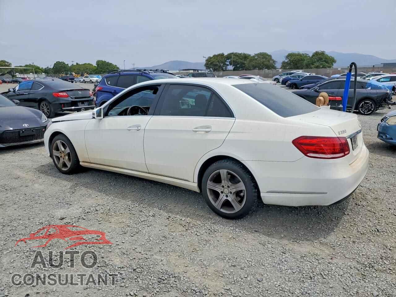 MERCEDES-BENZ E-CLASS 2014 - WDDHF5KB7EA821312