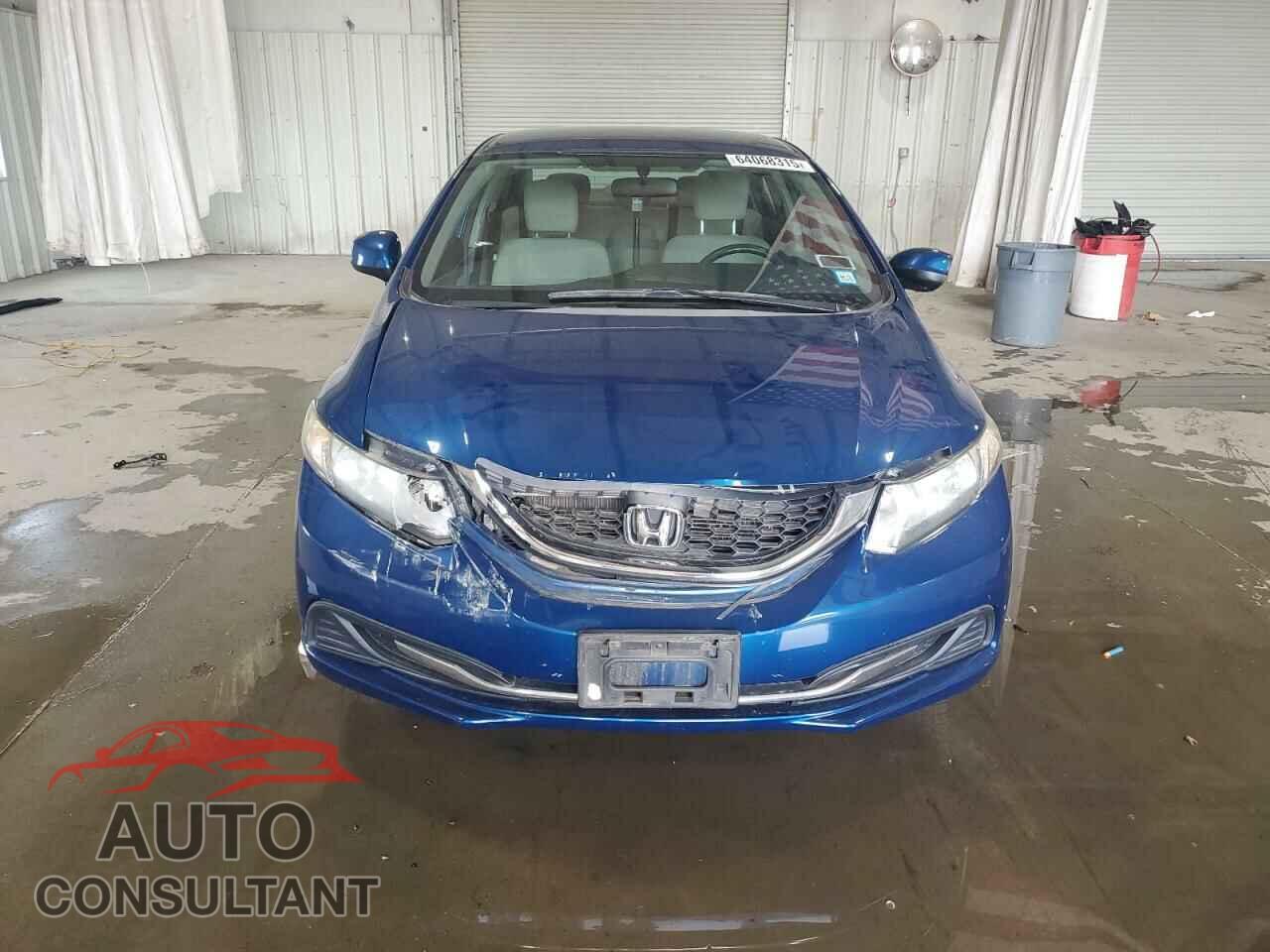 HONDA CIVIC 2013 - 2HGFB2F55DH569092
