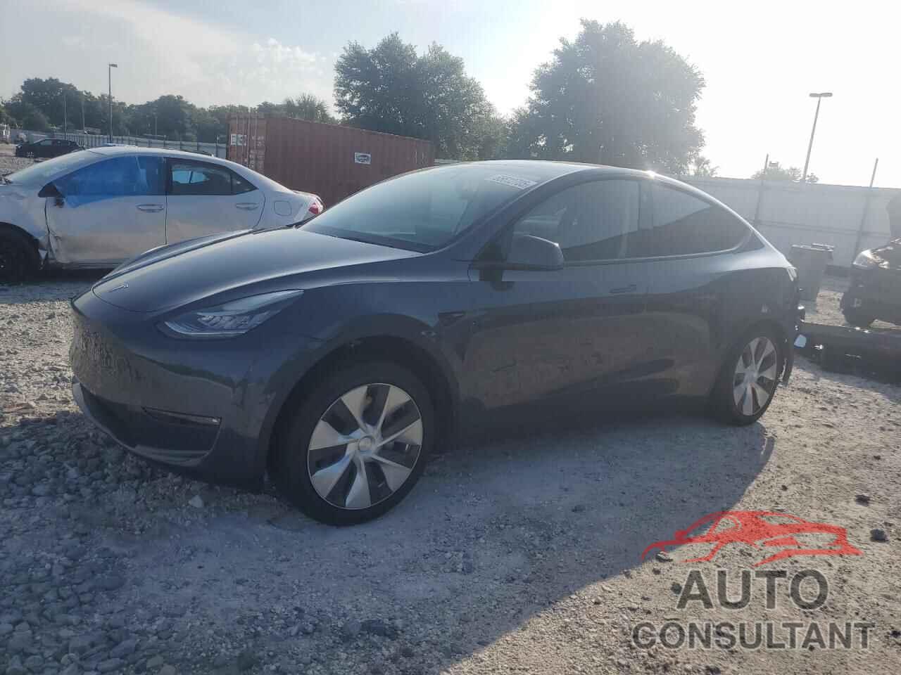 TESLA MODEL Y 2022 - 7SAYGDEE7NF462142