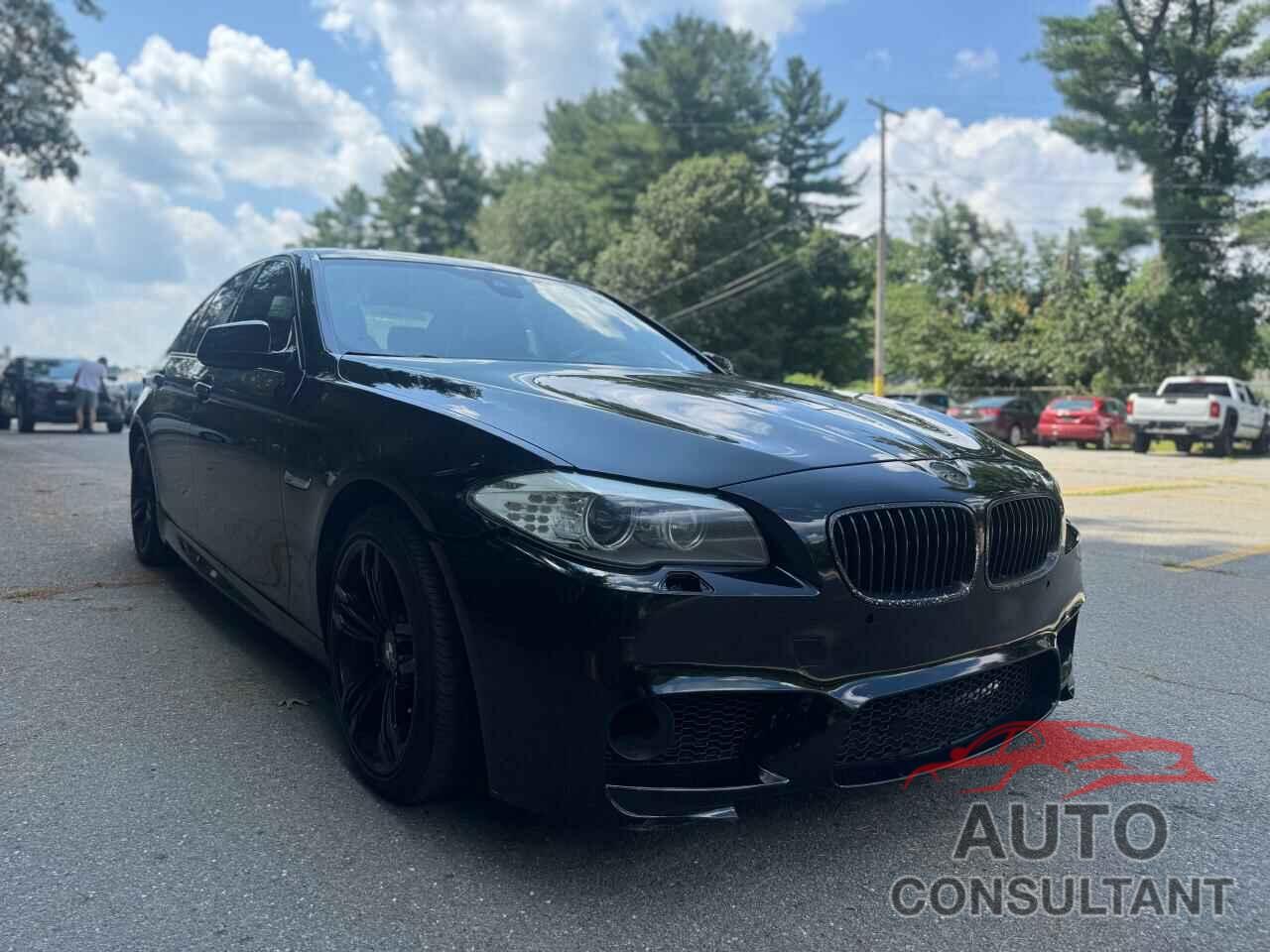 BMW 5 SERIES 2013 - WBAFR9C59DDX80684