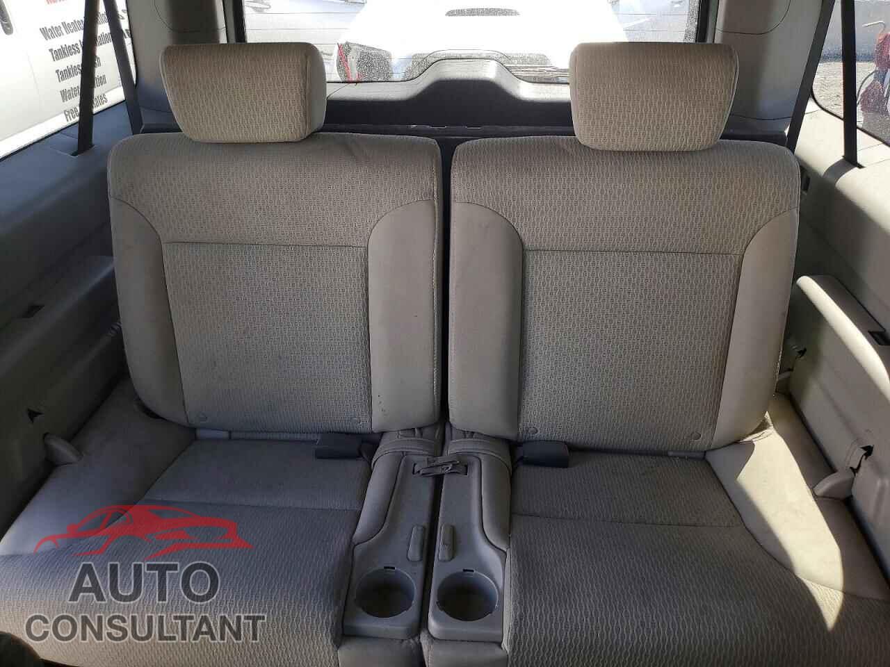 HONDA ELEMENT 2011 - 5J6YH2H79BL003984