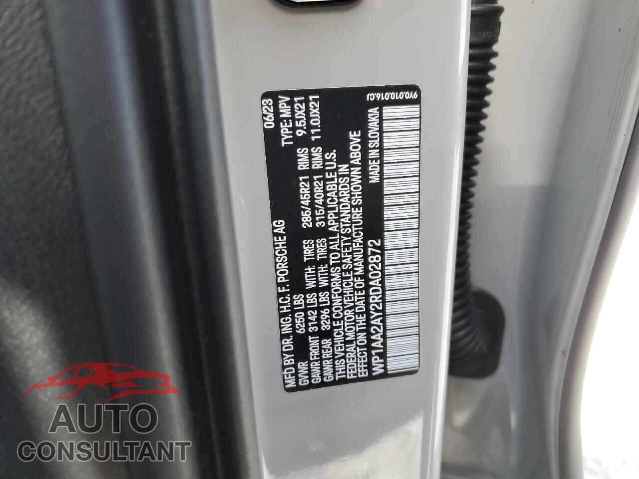 PORSCHE CAYENNE 2024 - WP1AA2AY2RDA02872