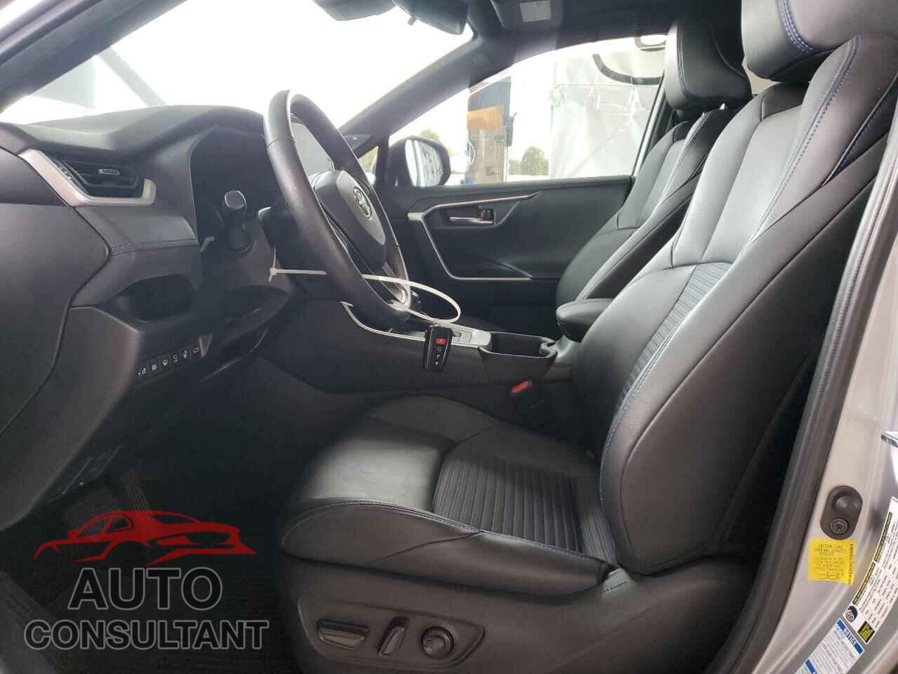 TOYOTA RAV4 2022 - 4T3E6RFV2NU078374