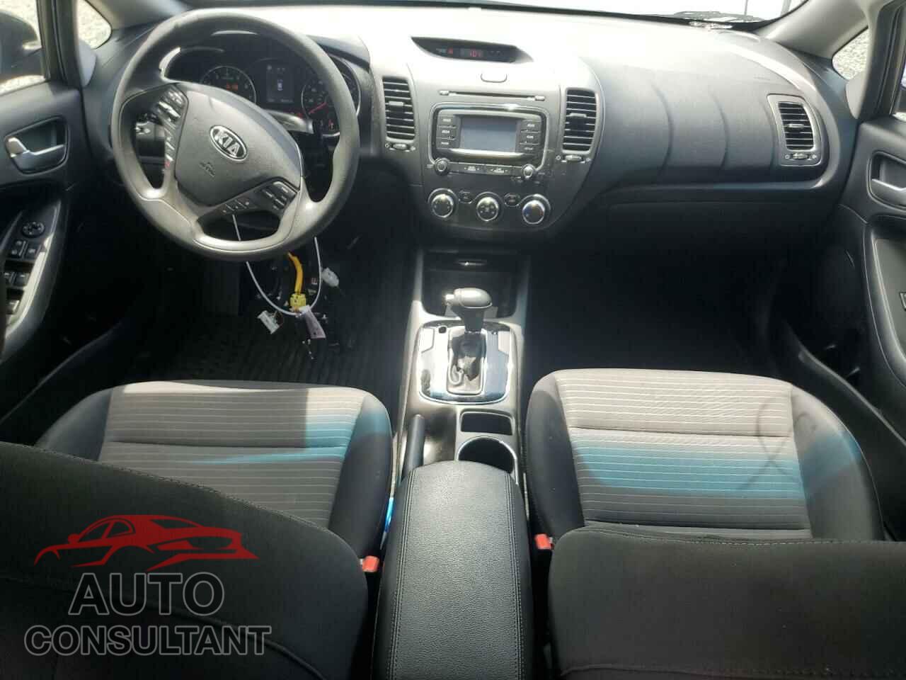 KIA FORTE 2017 - 3KPFL4A76HE033768