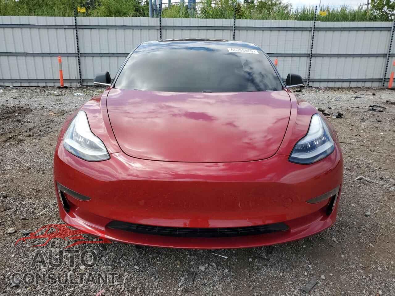 TESLA MODEL 3 2018 - 5YJ3E1EB5JF079957
