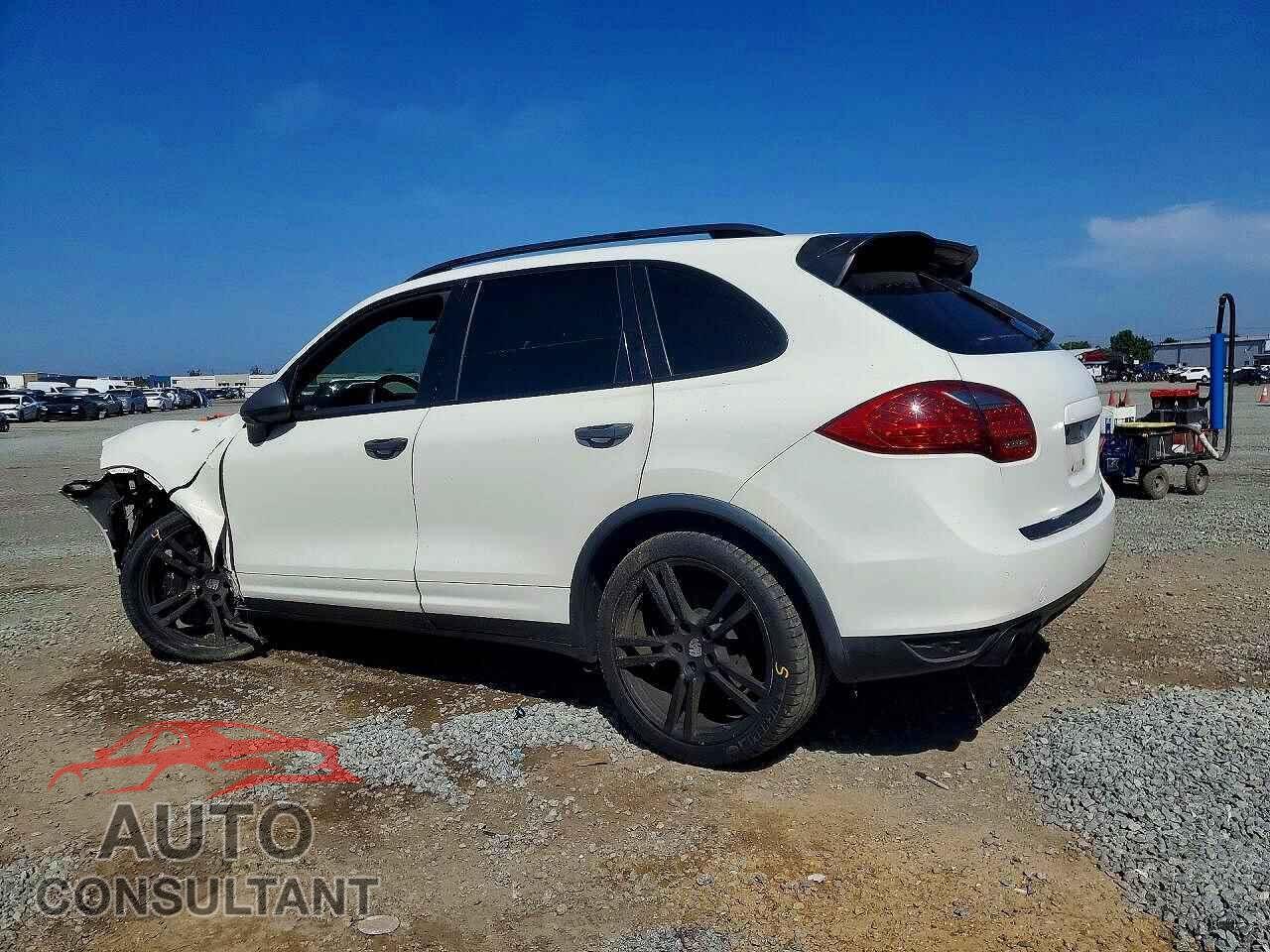 PORSCHE CAYENNE 2011 - WP1AB2A22BLA52708