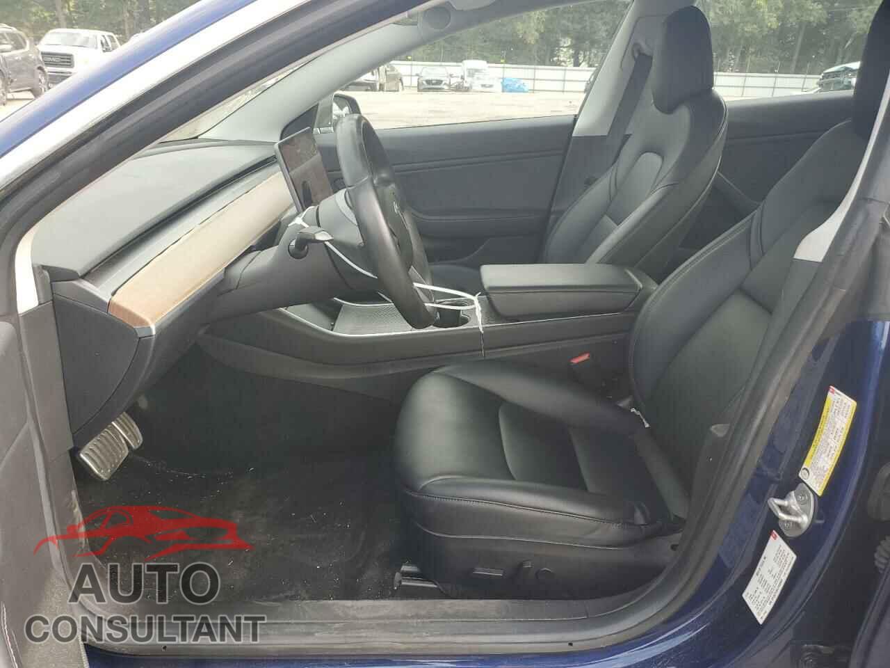 TESLA MODEL 3 2018 - 5YJ3E1EAXJF040949