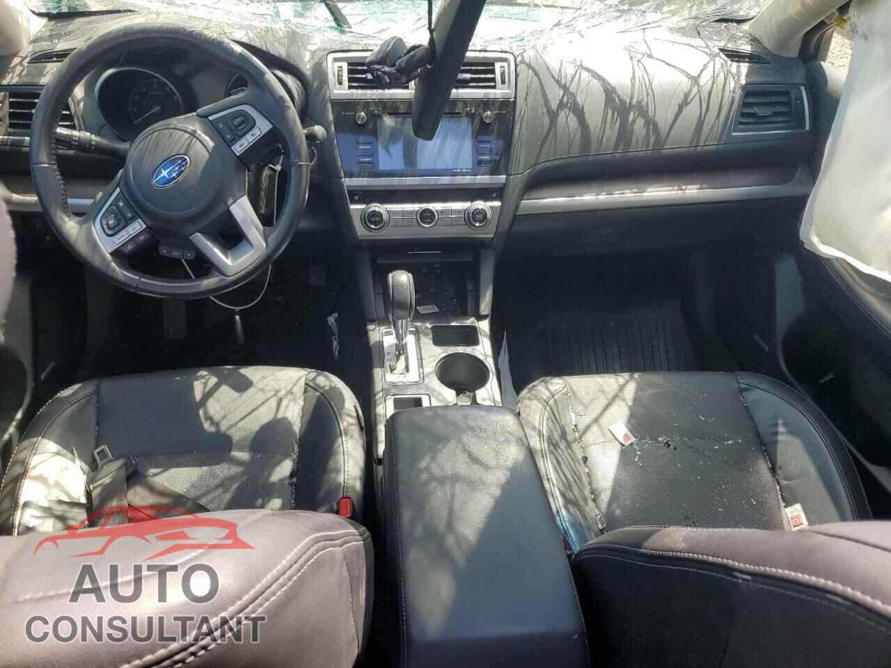 SUBARU OUTBACK 2017 - 4S4BSENC2H3415541