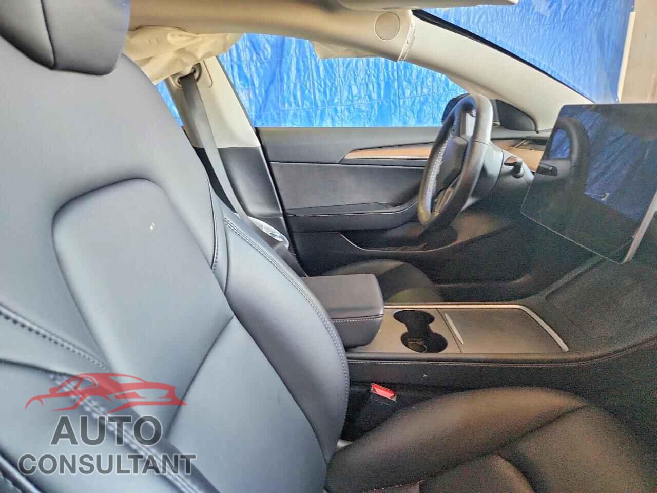 TESLA MODEL 3 2023 - 5YJ3E1EA3PF606751