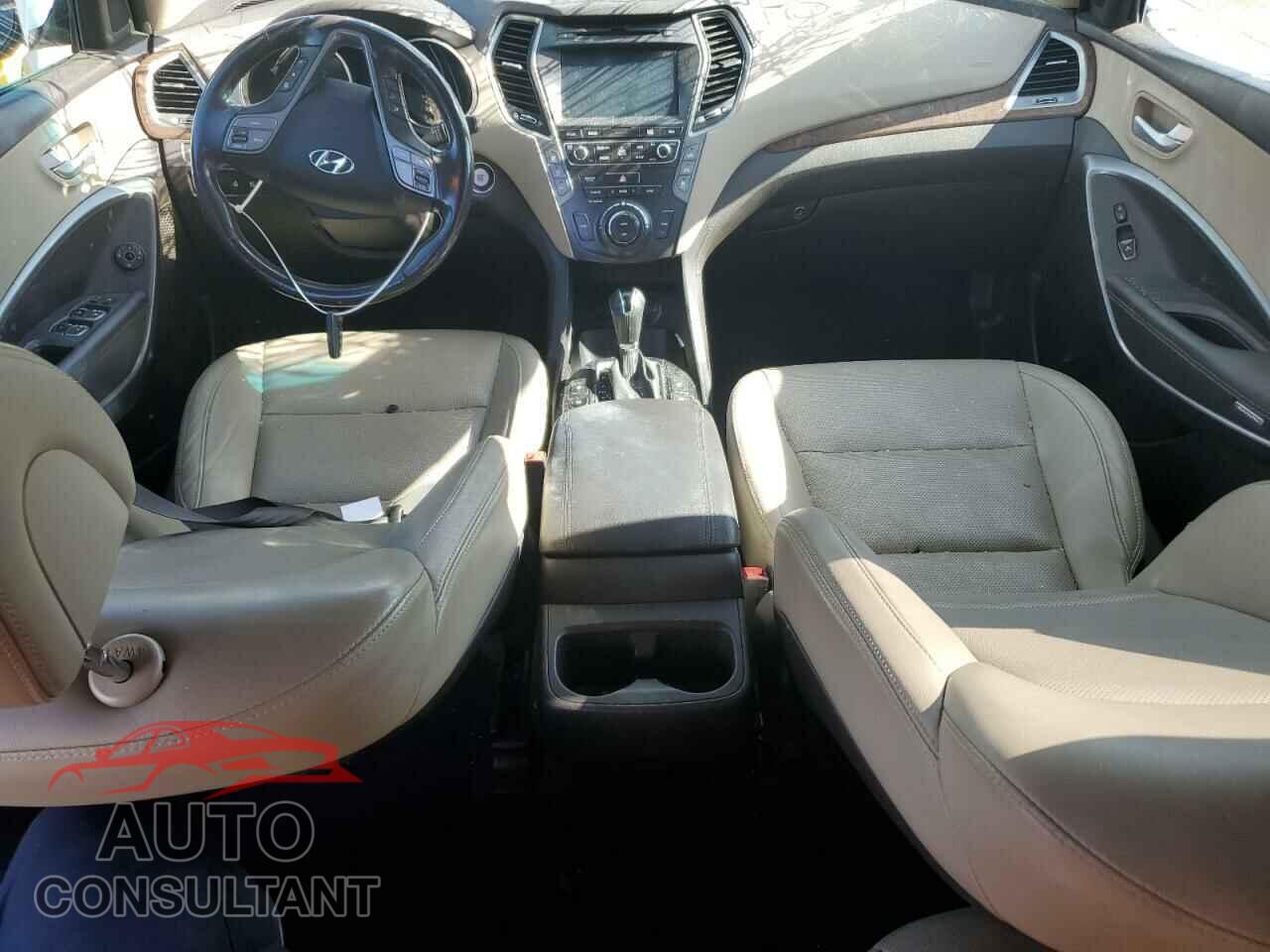 HYUNDAI SANTA FE 2017 - KM8SR4HF3HU250072