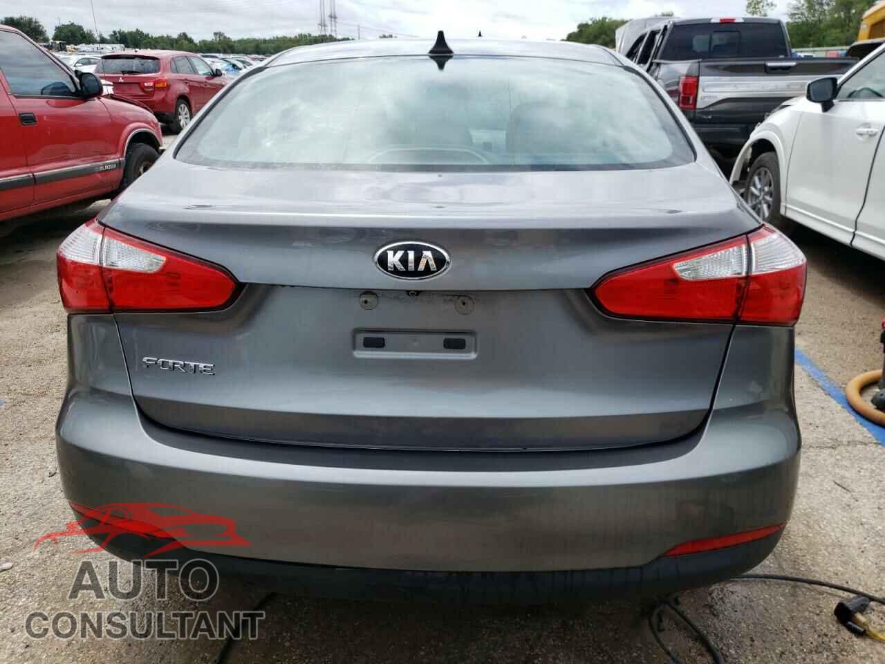 KIA FORTE 2016 - KNAFX4A67G5567817