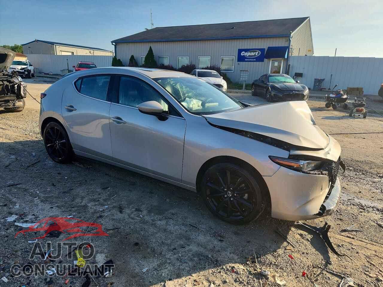 MAZDA 3 2022 - JM1BPBML7N1512585