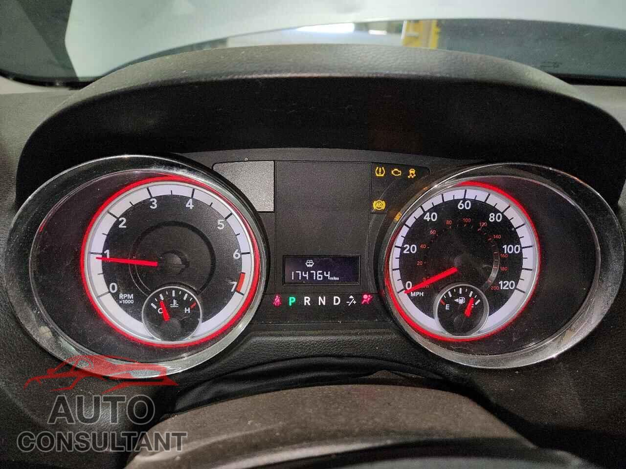 DODGE CARAVAN 2012 - 2C4RDGCG8CR201877