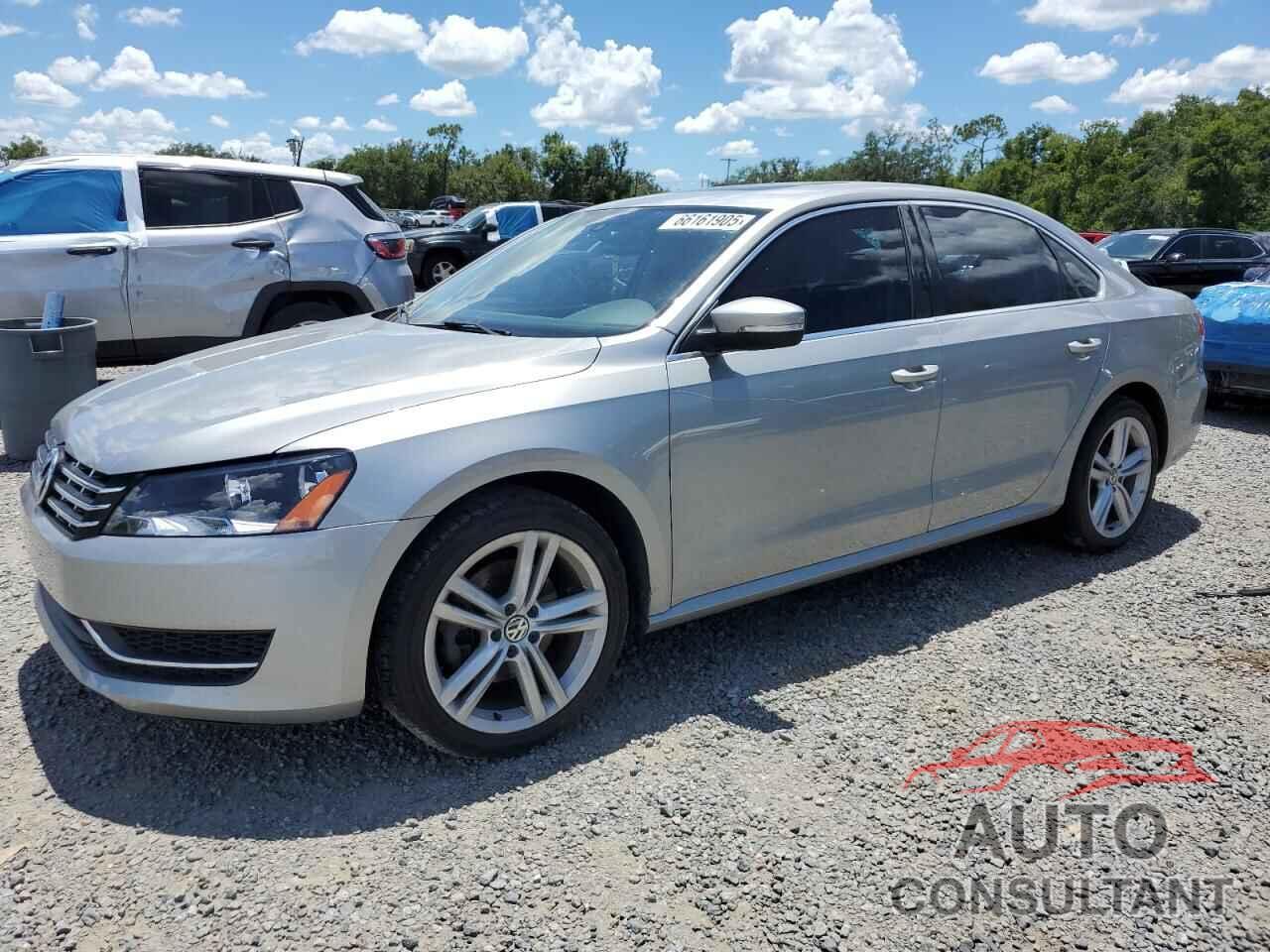 VOLKSWAGEN PASSAT 2014 - 1VWBN7A30EC061685