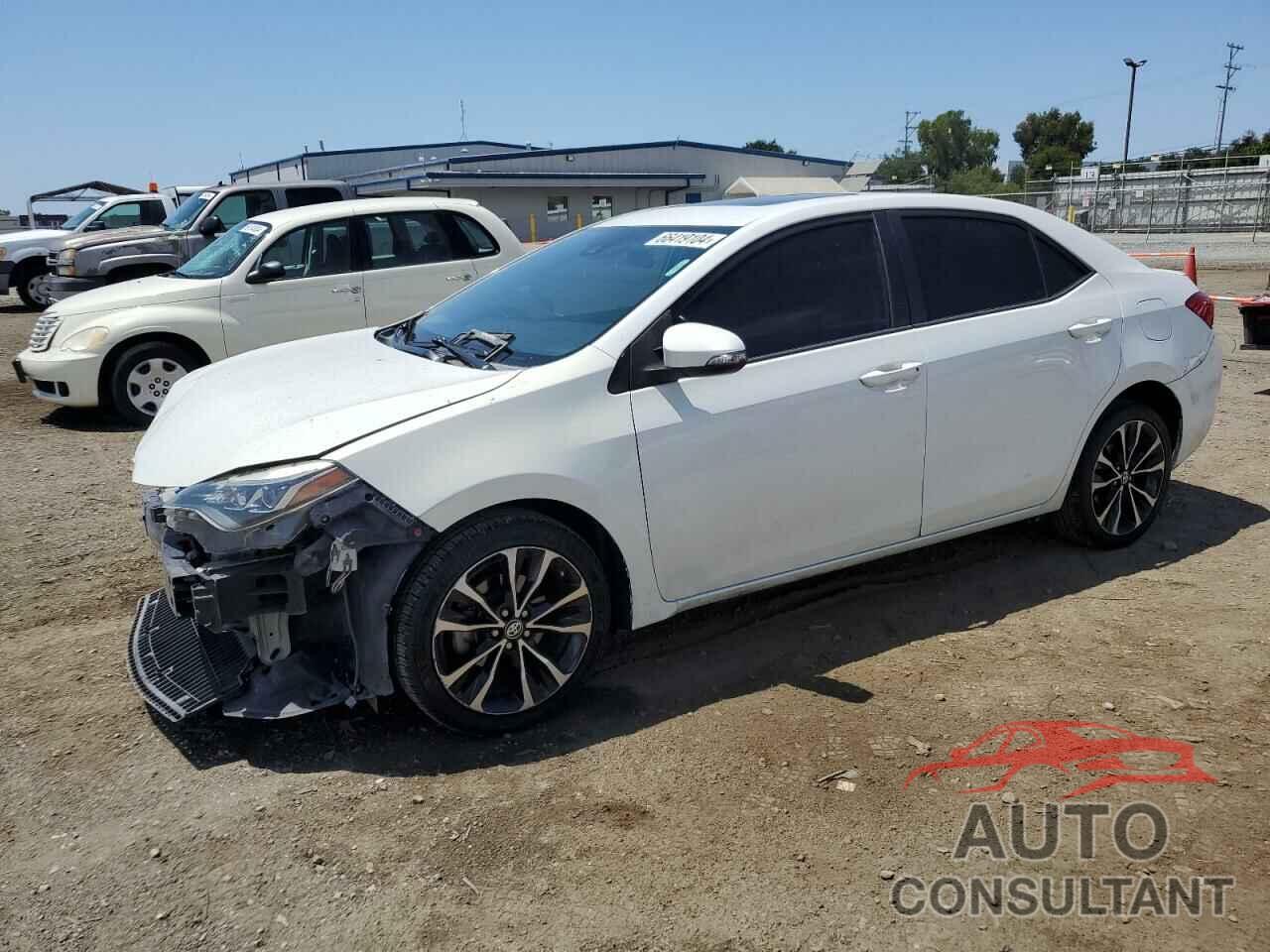 TOYOTA COROLLA 2018 - 5YFBURHE5JP821197