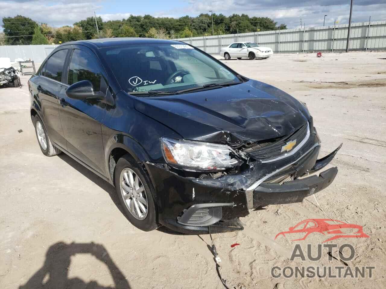 CHEVROLET SONIC 2019 - 1G1JD5SB9K4149015